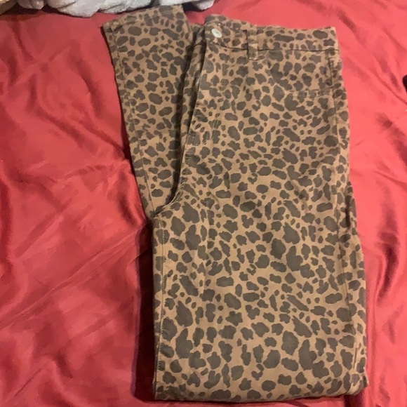 American Eagle Outfitters Pants - Women’s American eagle pants